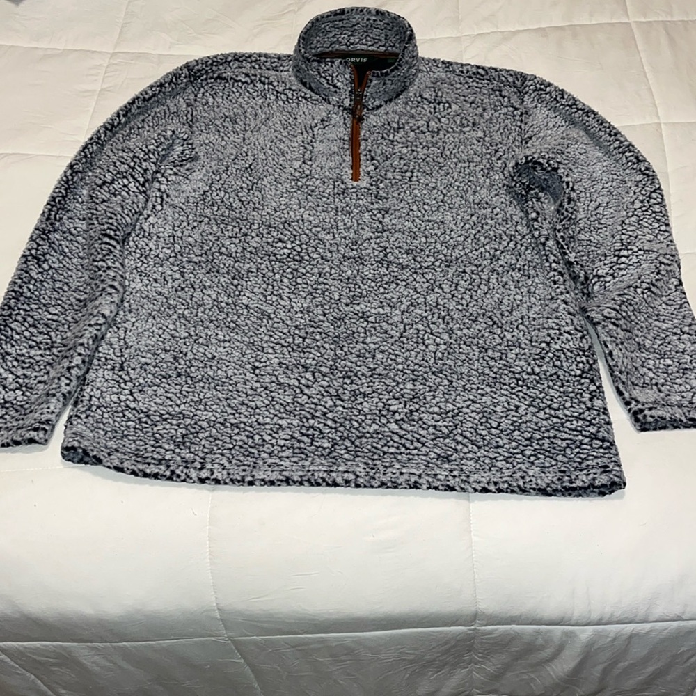 Orvis blue long sleeve fleece pullover with 1/4 neck zipper size Men’s Large